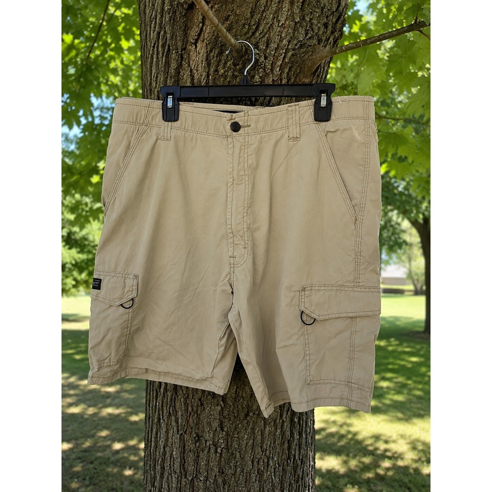 WRANGLER Cargo‎ Shorts Men's Size 36 Tan Outdoor Utility Shorts
